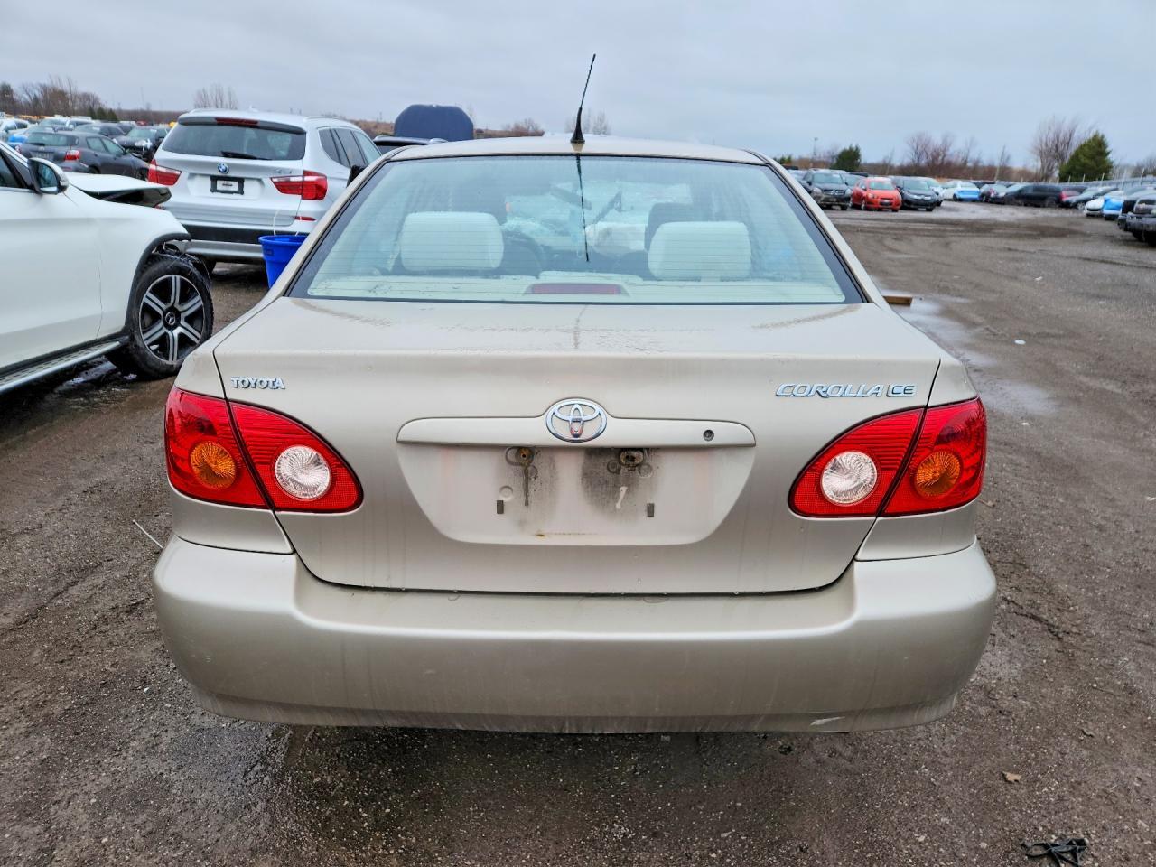 2004 Toyota Corolla Ce - Фото 6