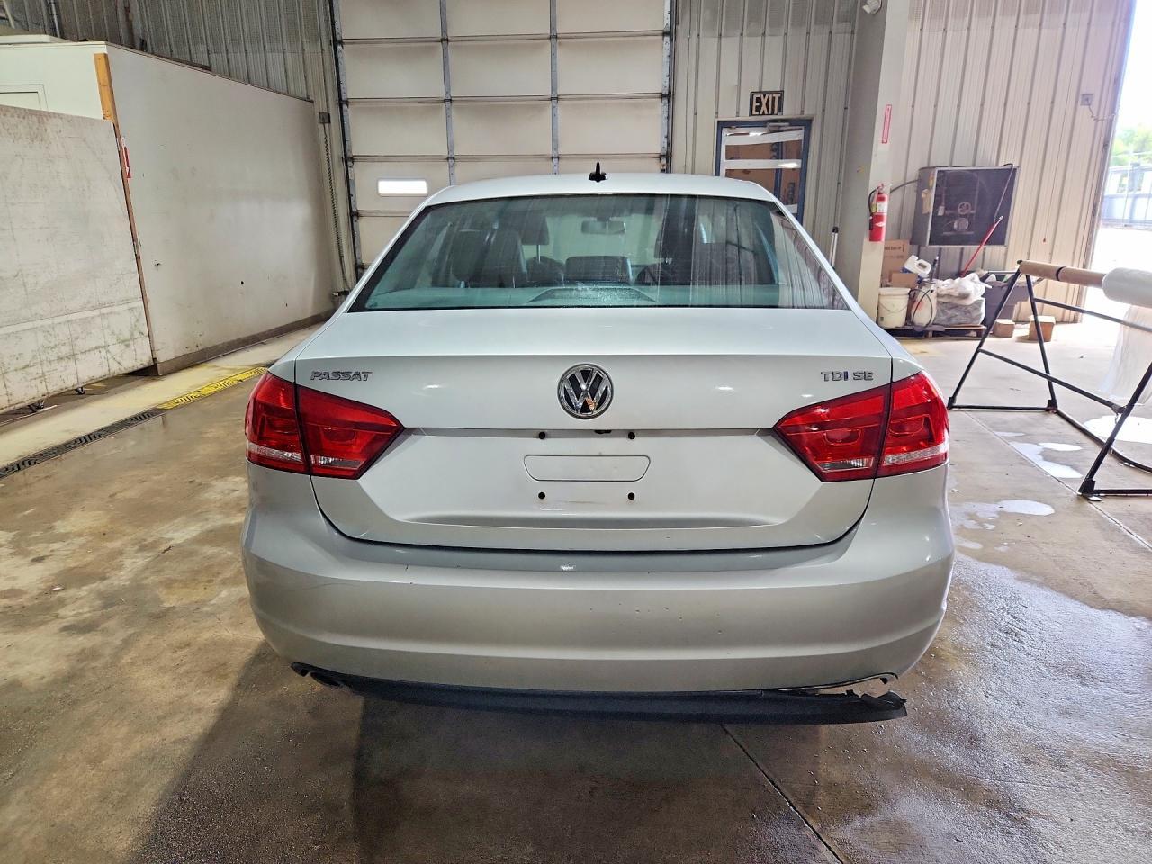 2015 Volkswagen Passat Se - Image 6