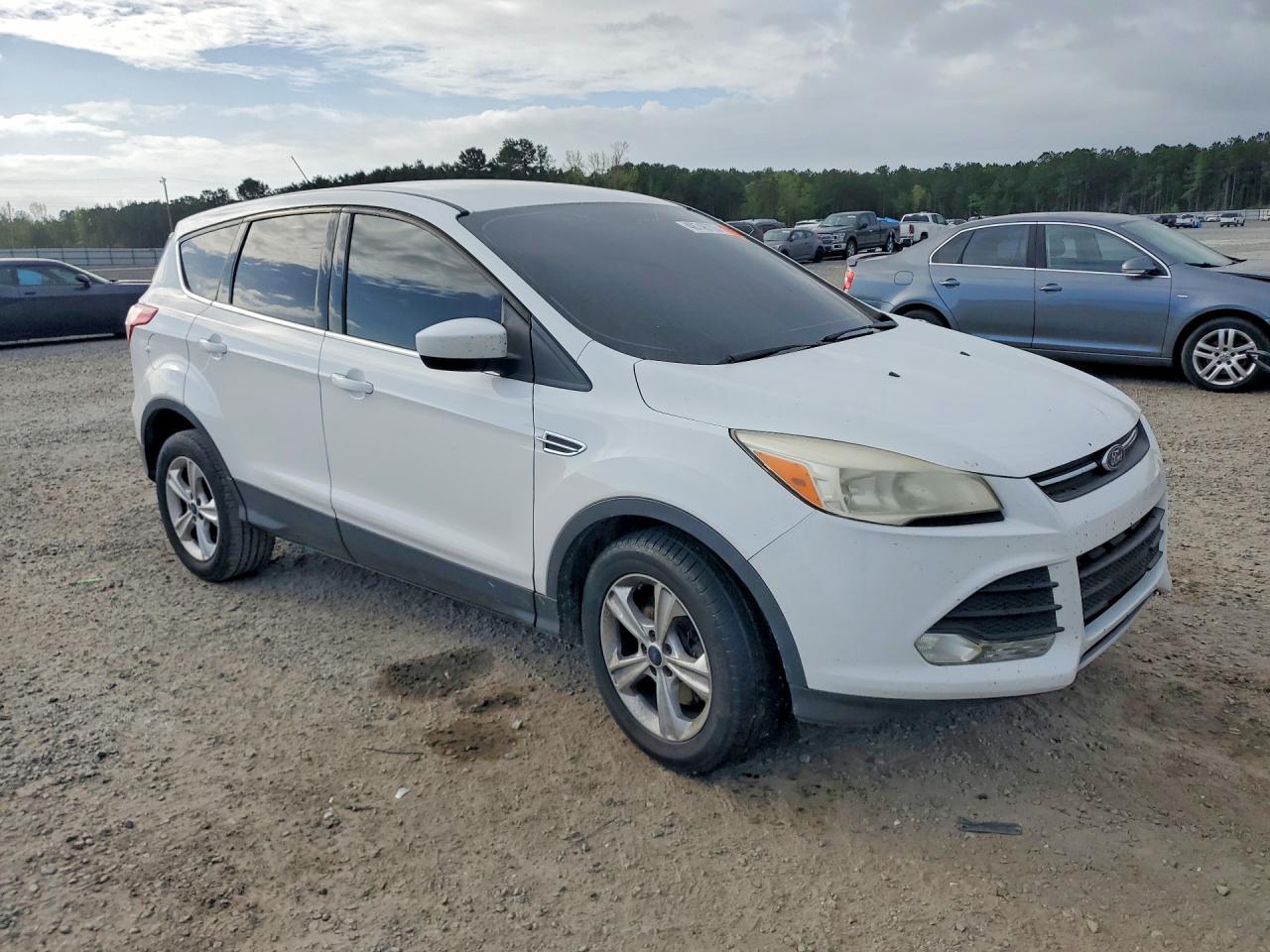 2014 Ford Escape Se - Фото 4