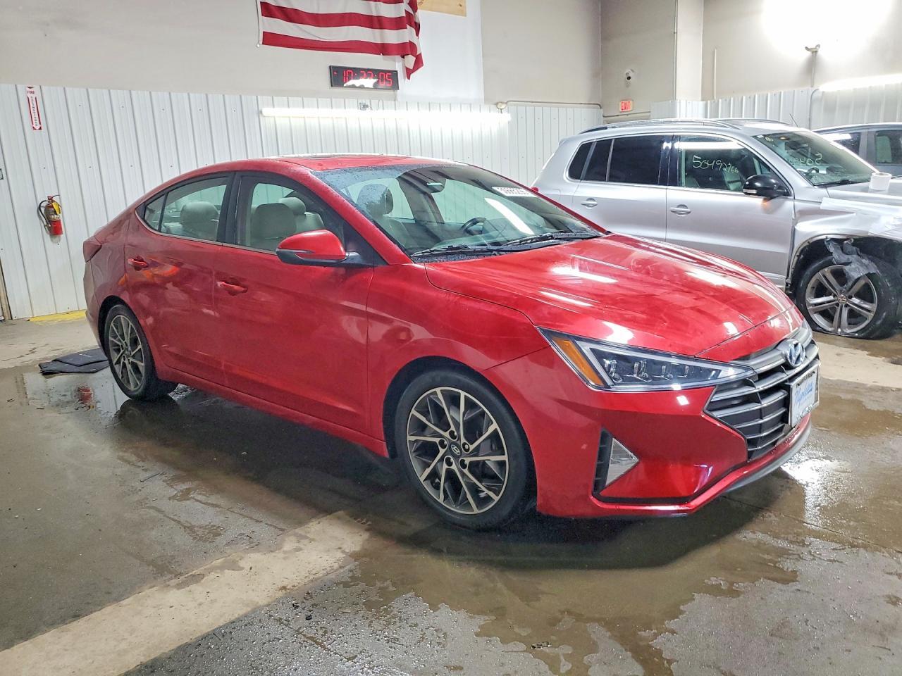 2020 Hyundai Elantra Limited - Фото 4