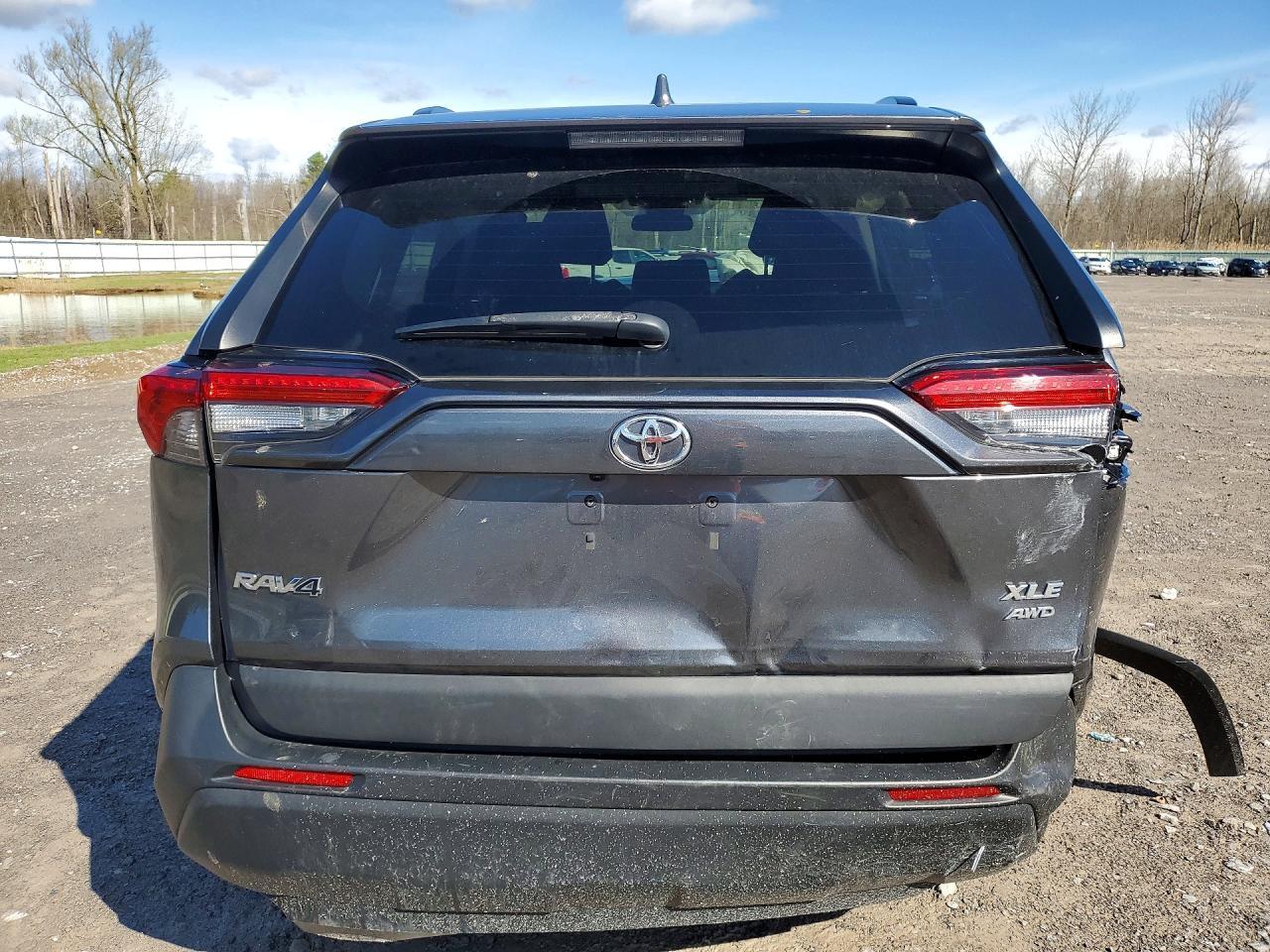 2021 Toyota Rav4 Xle - Image 6