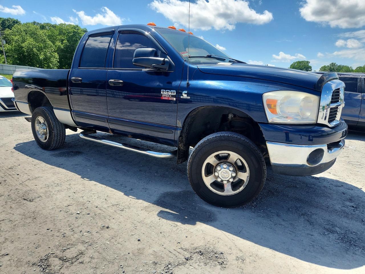 2007 Dodge Ram 2500 St - Image 4