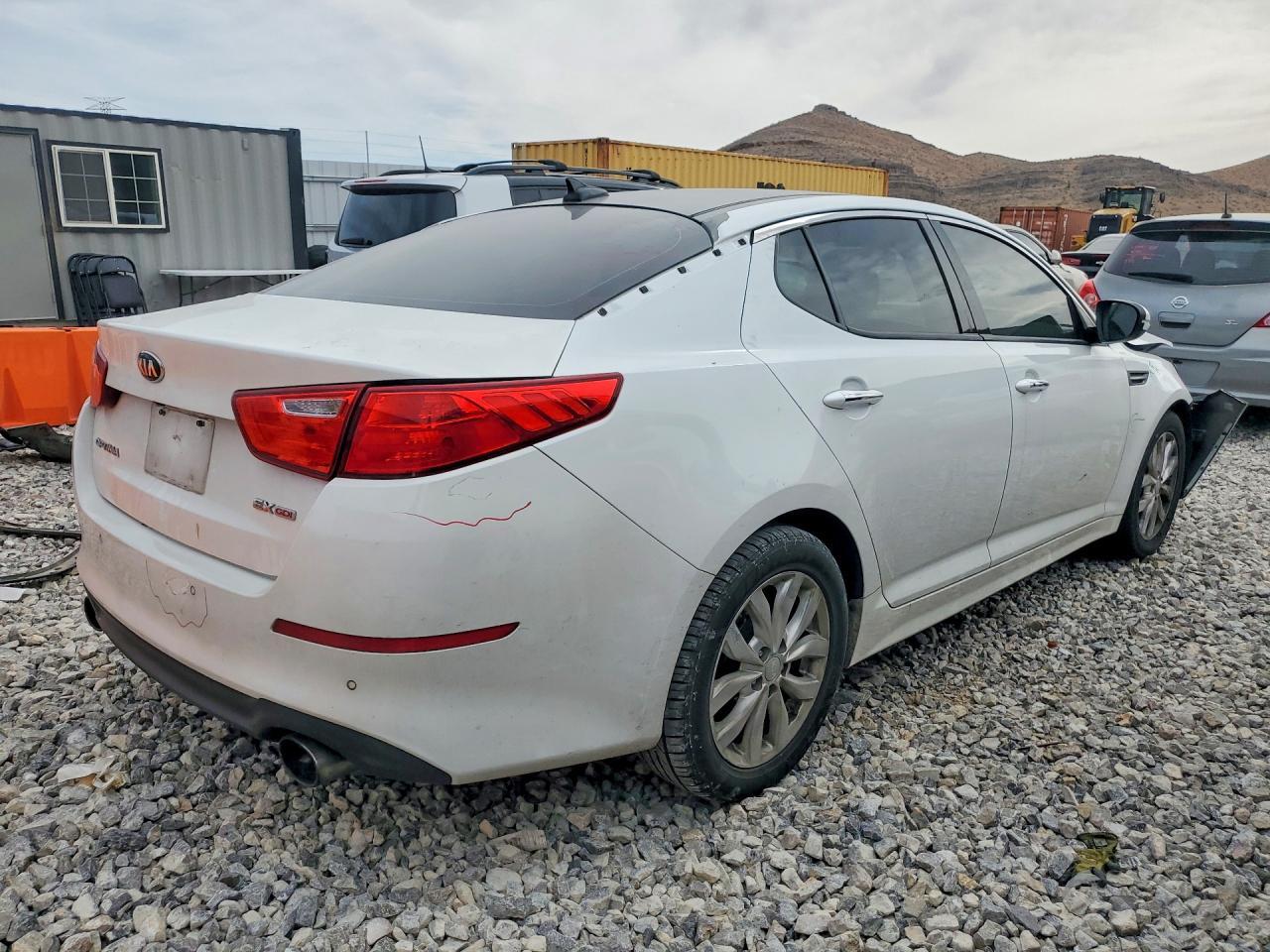 2014 Kia Optima Ex - Image 3