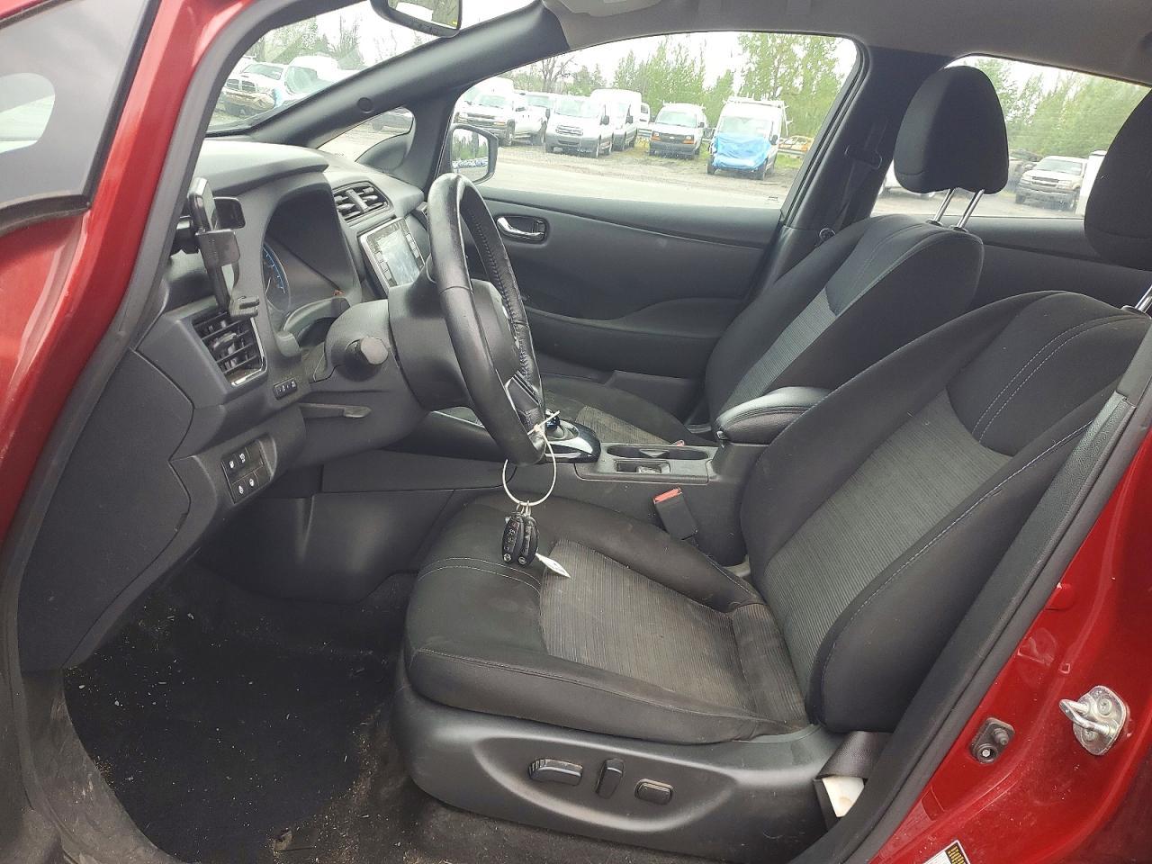 2022 Nissan Leaf Sv - Image 7