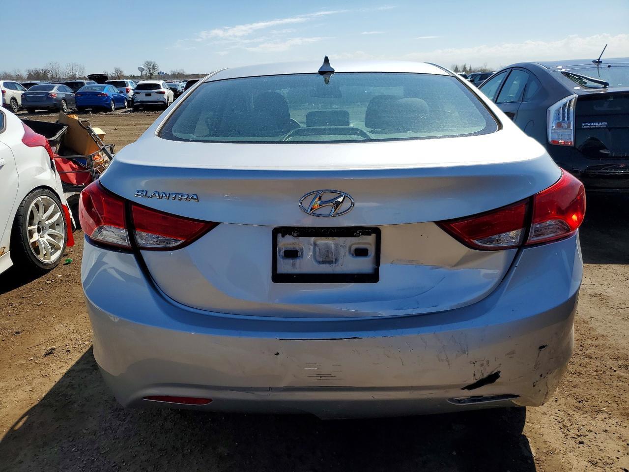 2013 Hyundai Elantra Gls - Image 6