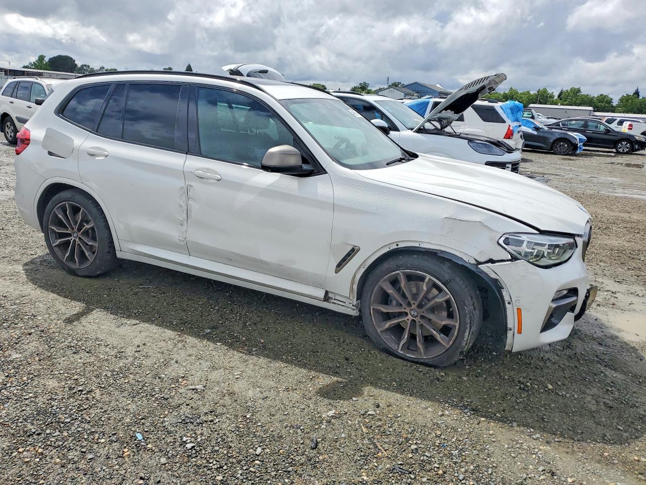 2019 BMW X3 xDrivem40I - Image 4