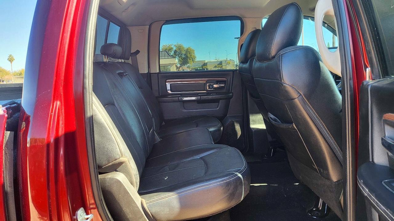 2019 Ram 1500 Classic Laramie - Image 6