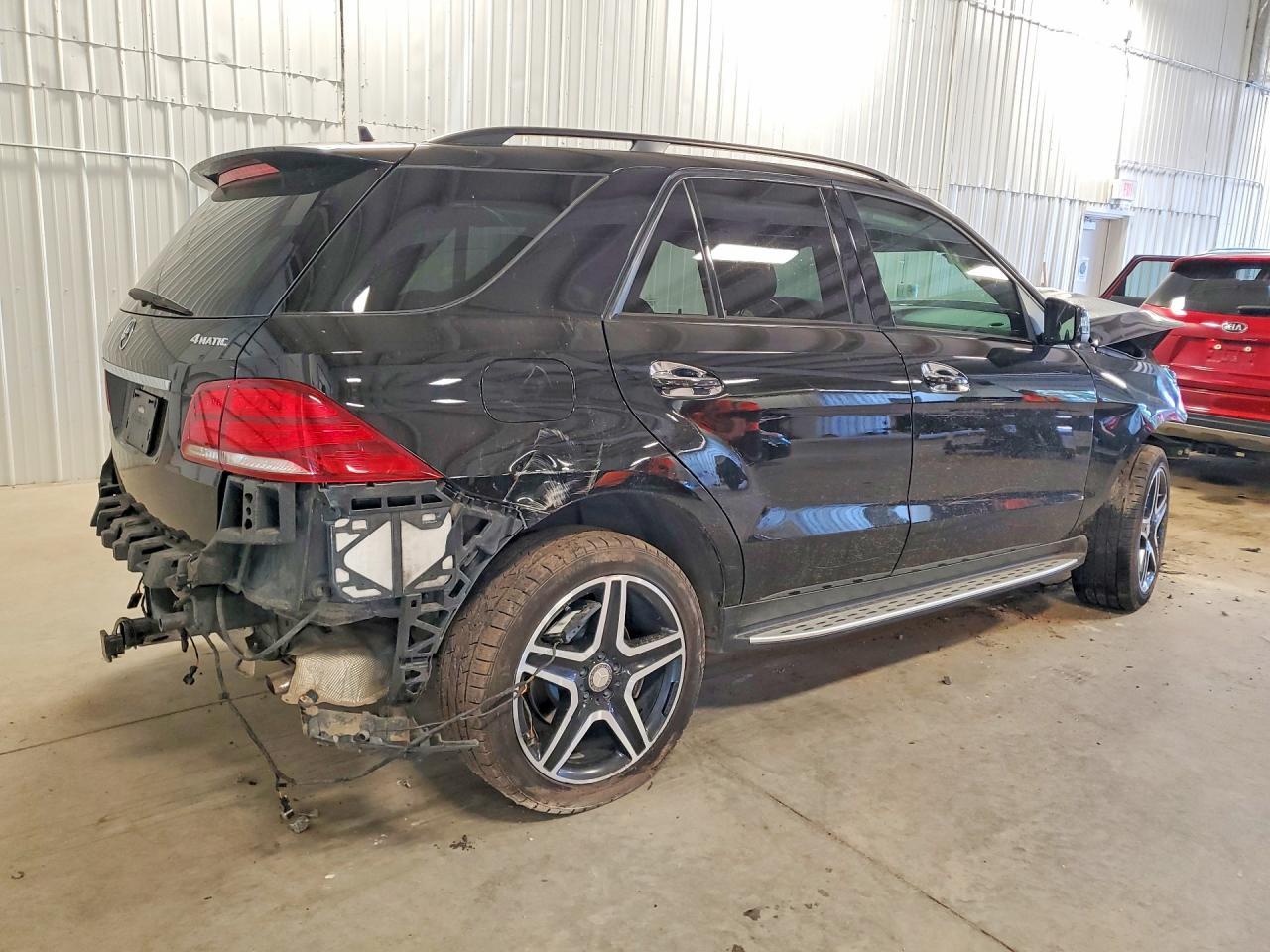 2016 Mercedes-Benz Gle 400 4Matic - Фото 3