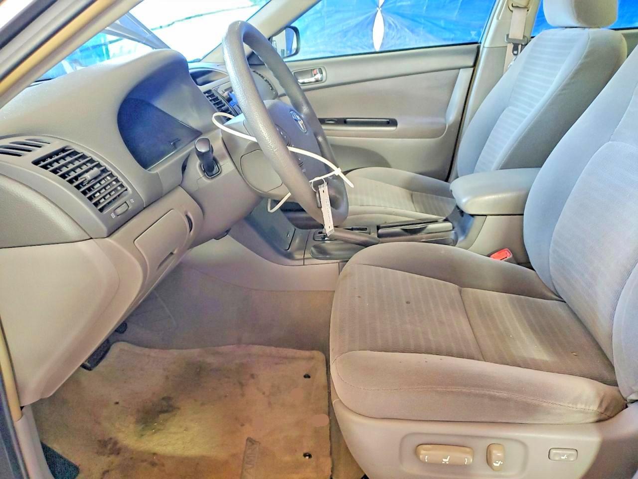 2005 Toyota Camry - Image 7
