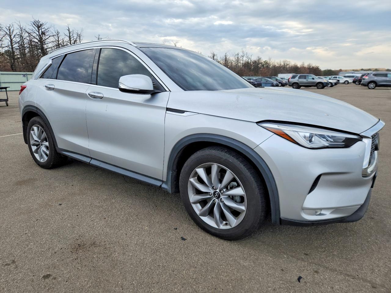 2021 Infiniti Qx50 Luxe - Image 4