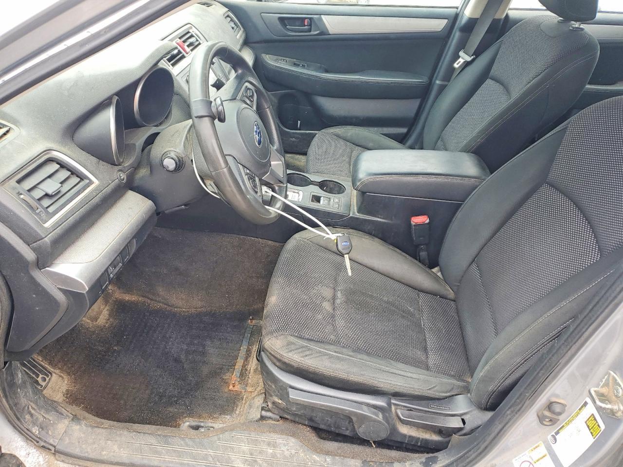 2015 Subaru Outback 2.5I - Image 7
