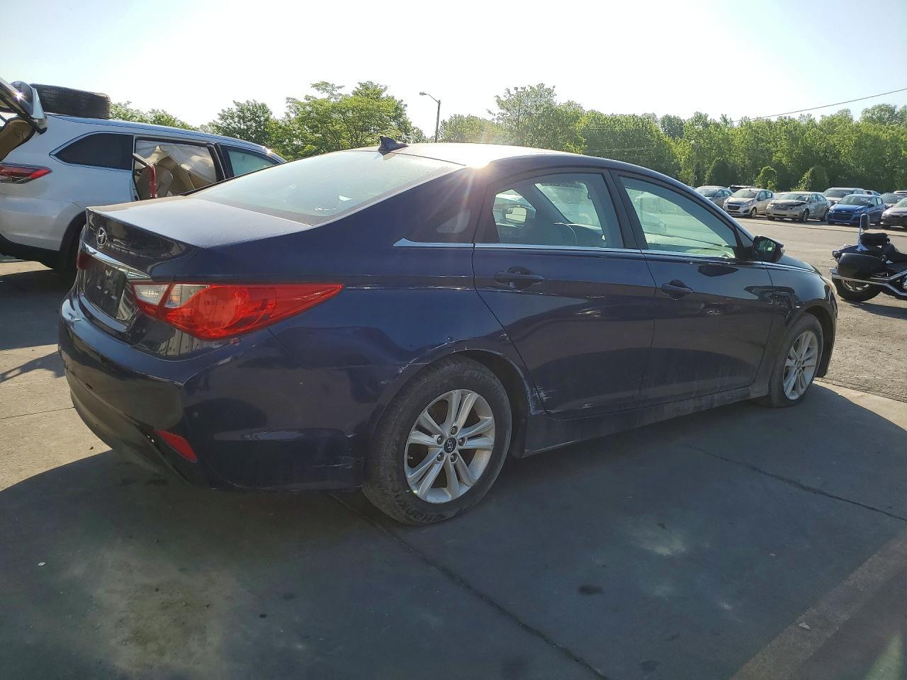 2014 Hyundai Sonata Gls - Фото 3