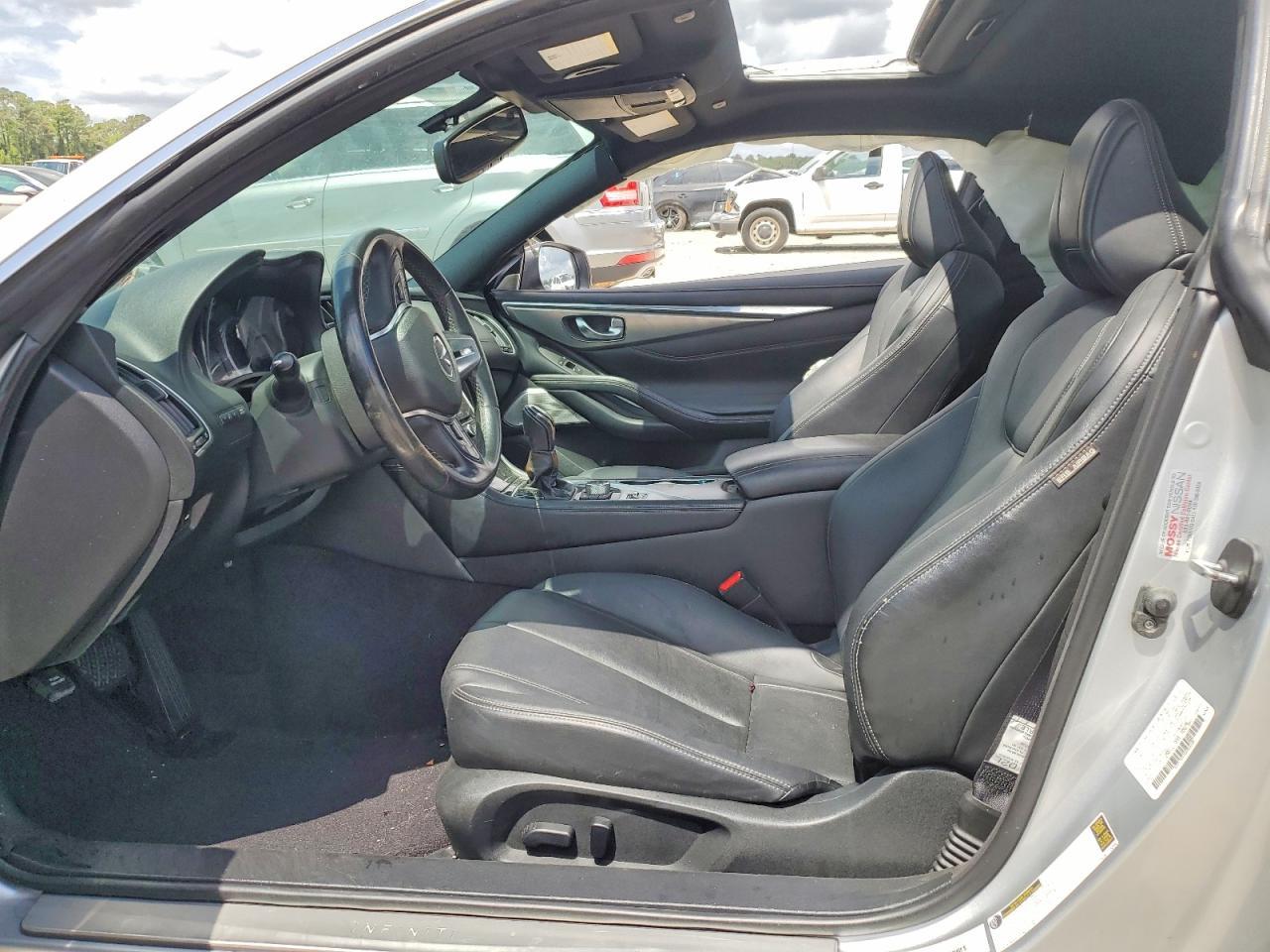 2017 Infiniti Q60 3.0T Premium - Фото 7