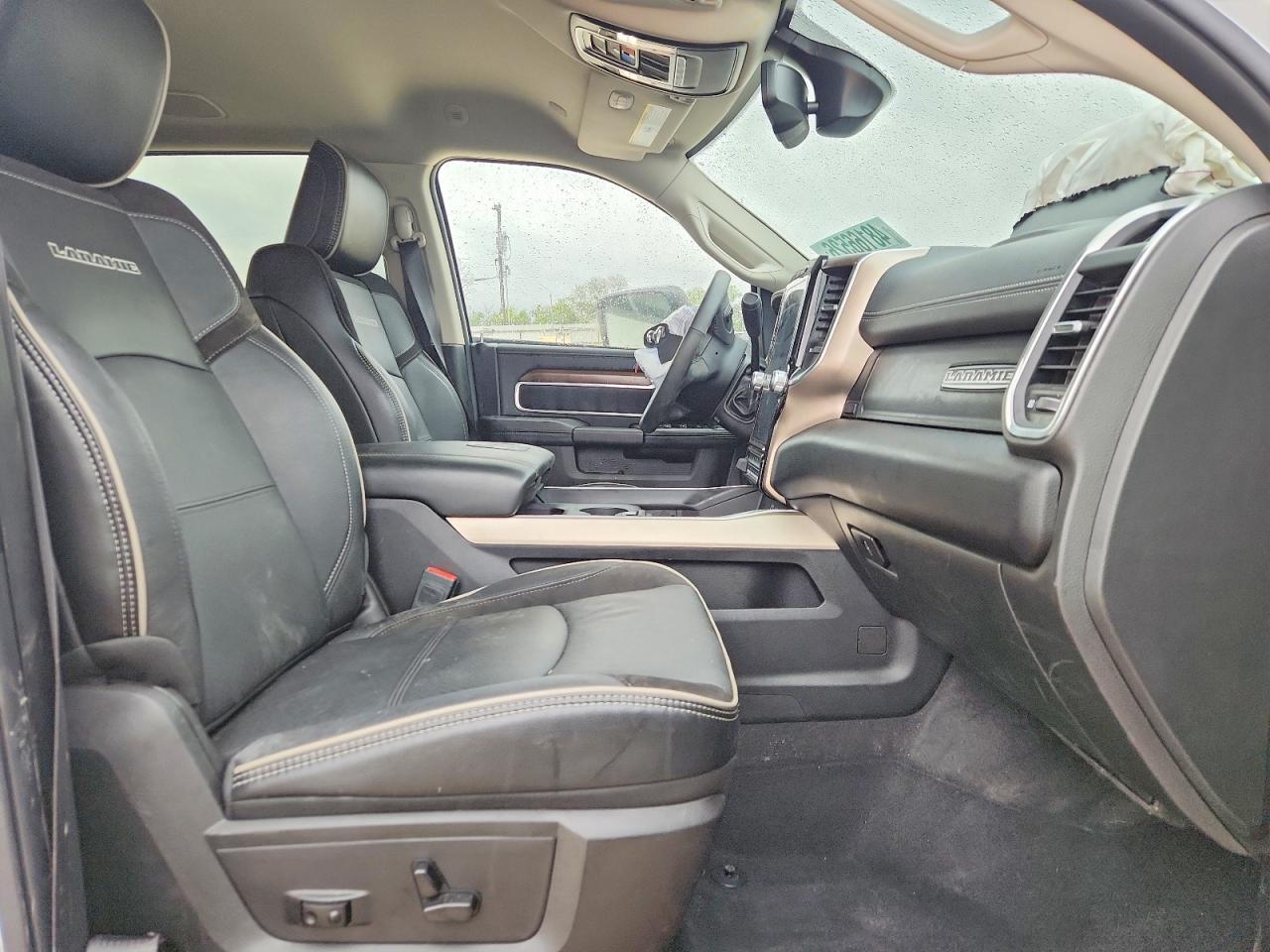 2024 Ram 2500 Laramie - Image 7