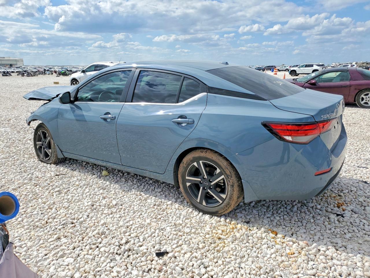 2024 Nissan Sentra Sv - Фото 2