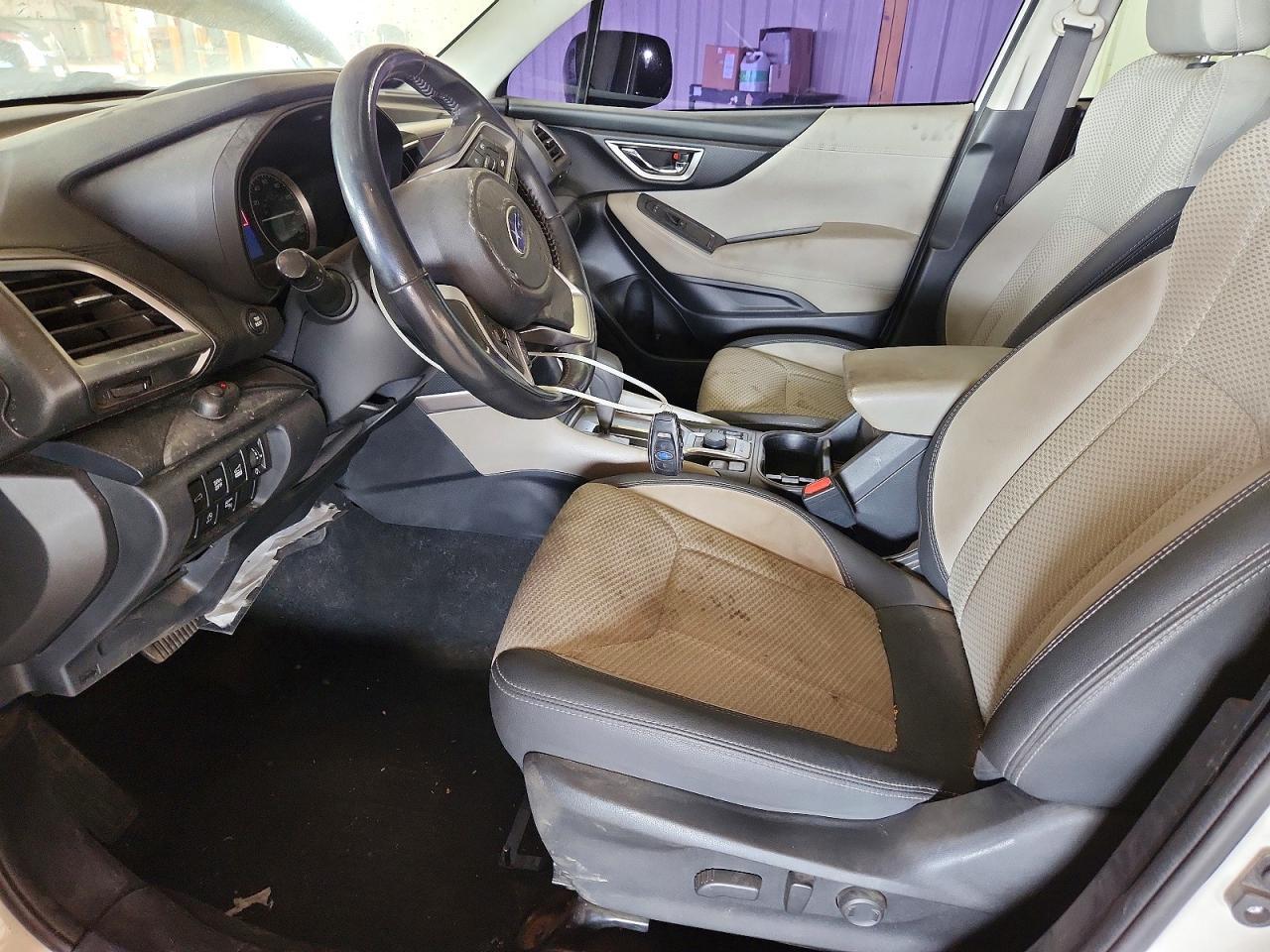 2022 Subaru Forester Premium - Image 7