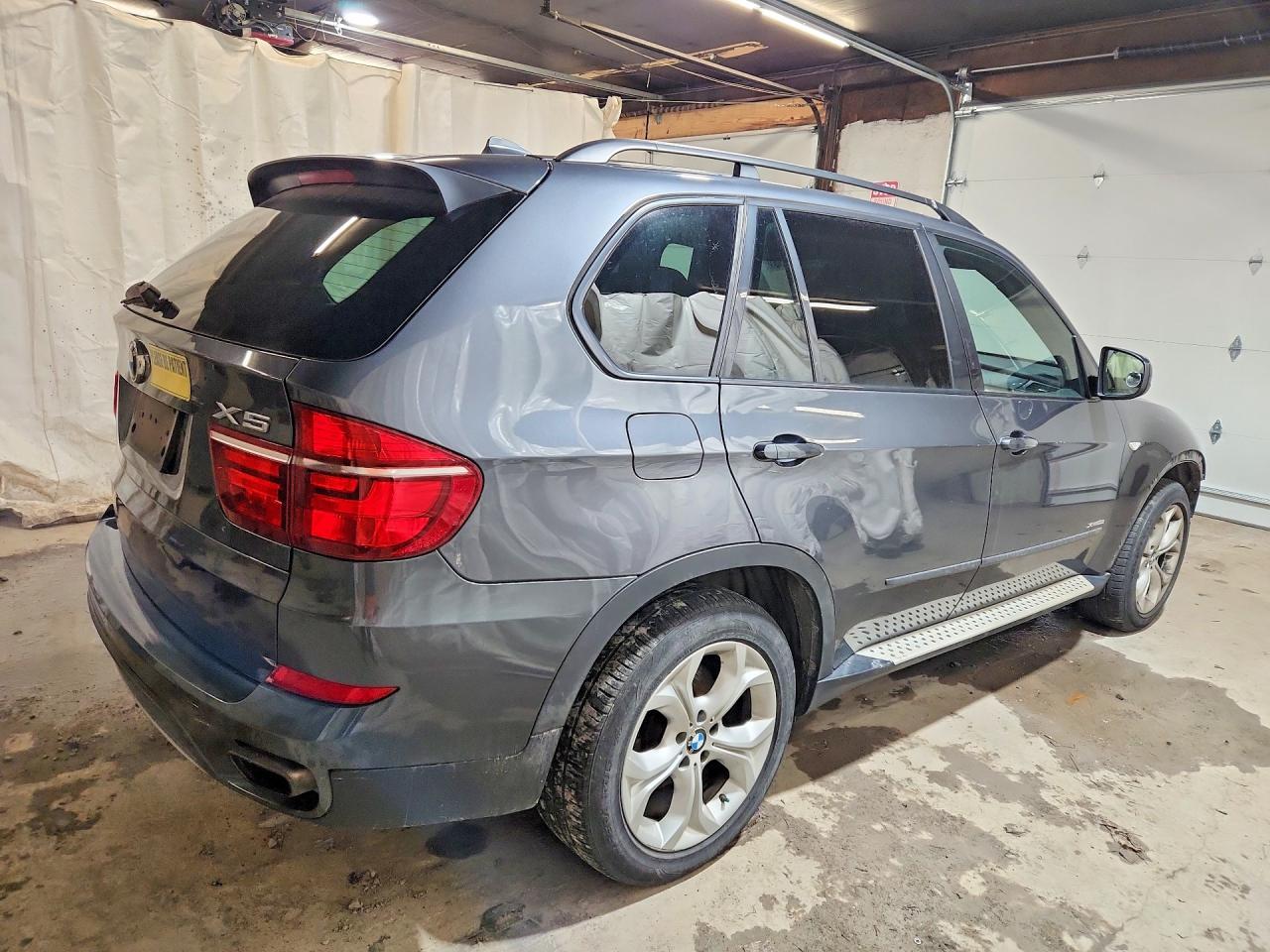 2013 BMW X5 xDrive50I - Image 3