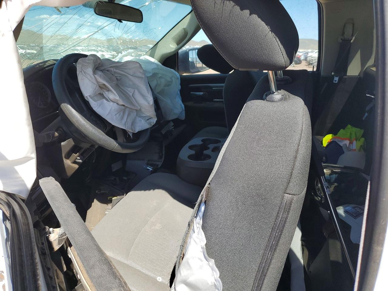 2022 Ram 1500 Tradesman - Фото 7