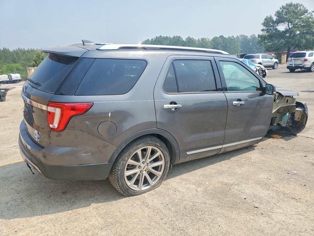 2017 Ford Explorer Limited - Фото 3