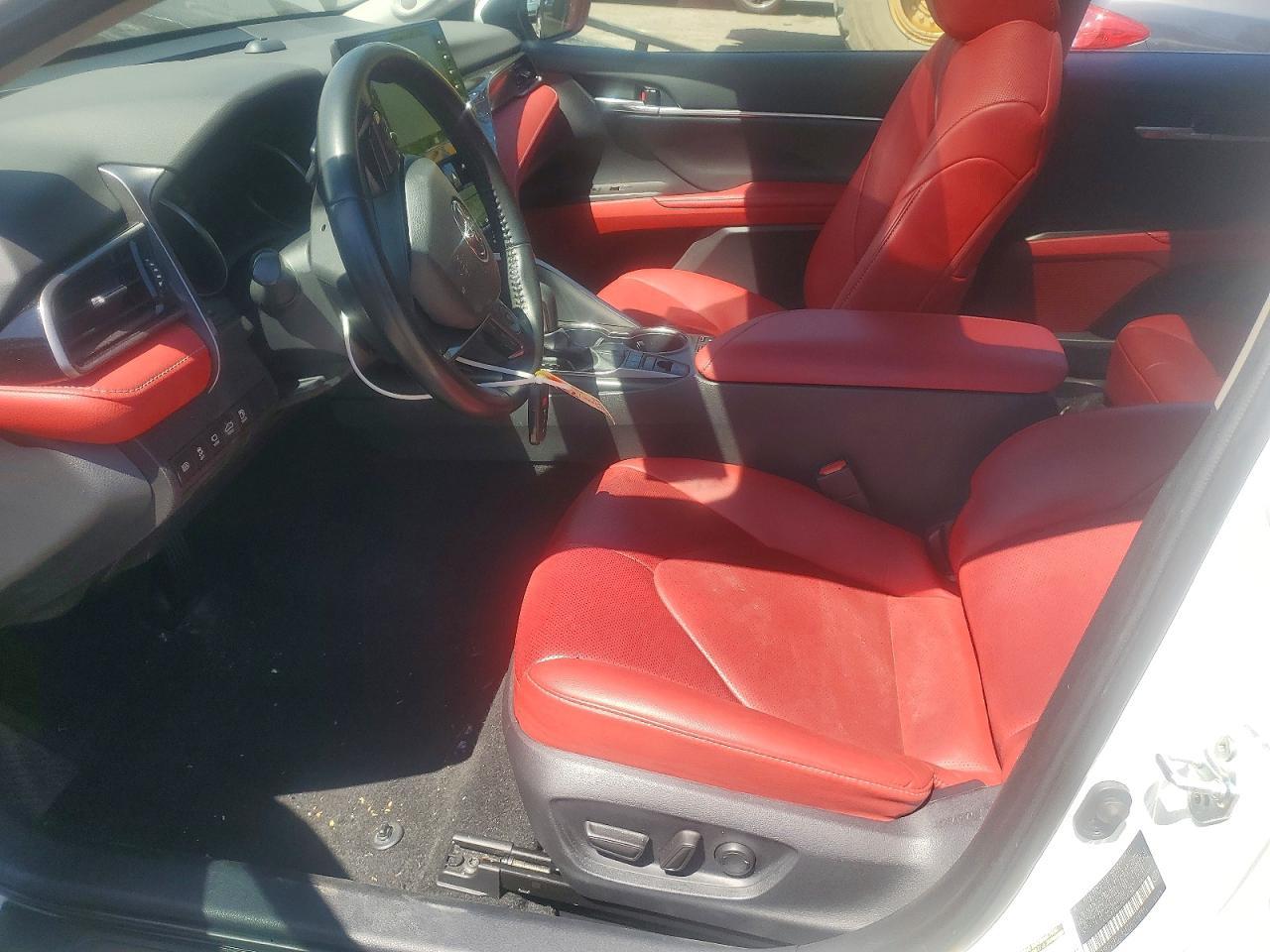 2023 Toyota Camry Xse V6 - Image 7