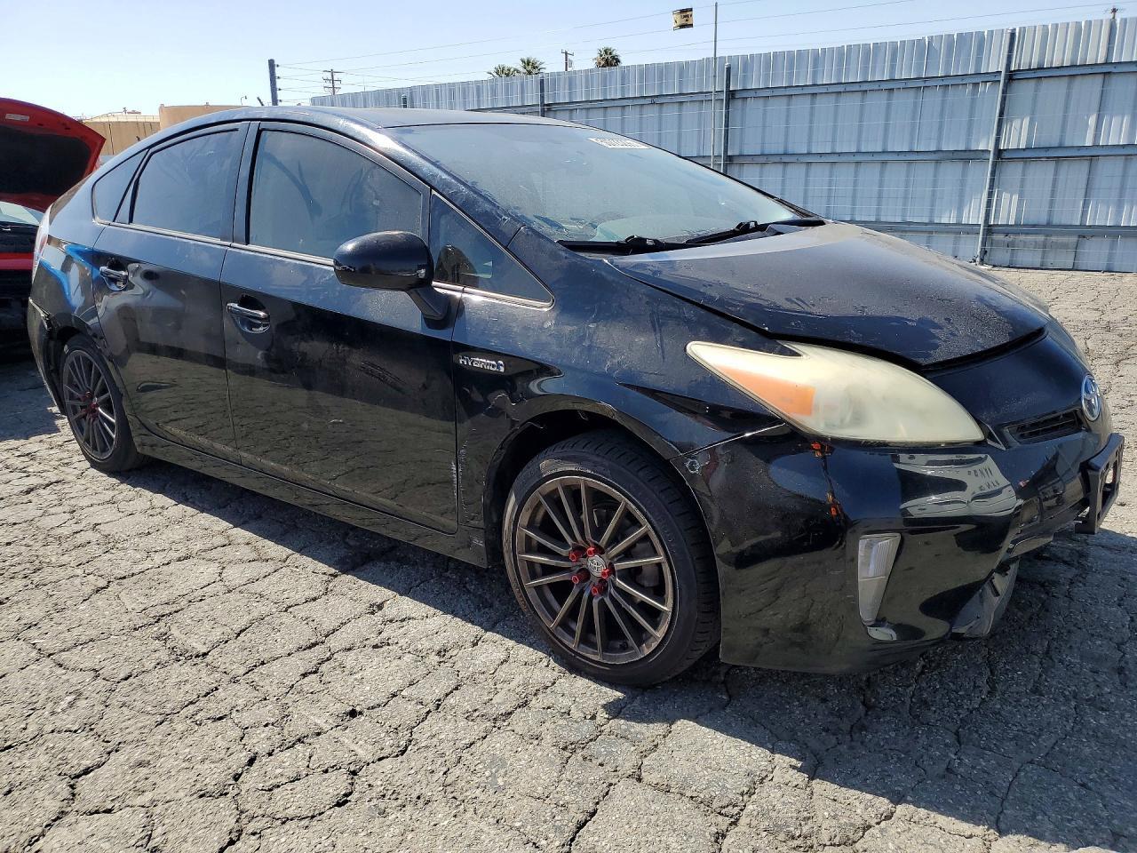 2012 Toyota Prius Two - Фото 4