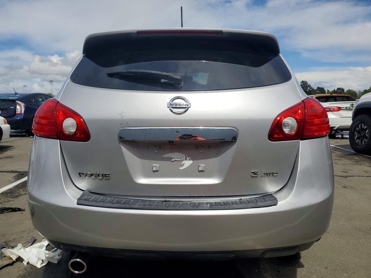 2011 Nissan Rogue S - Image 6