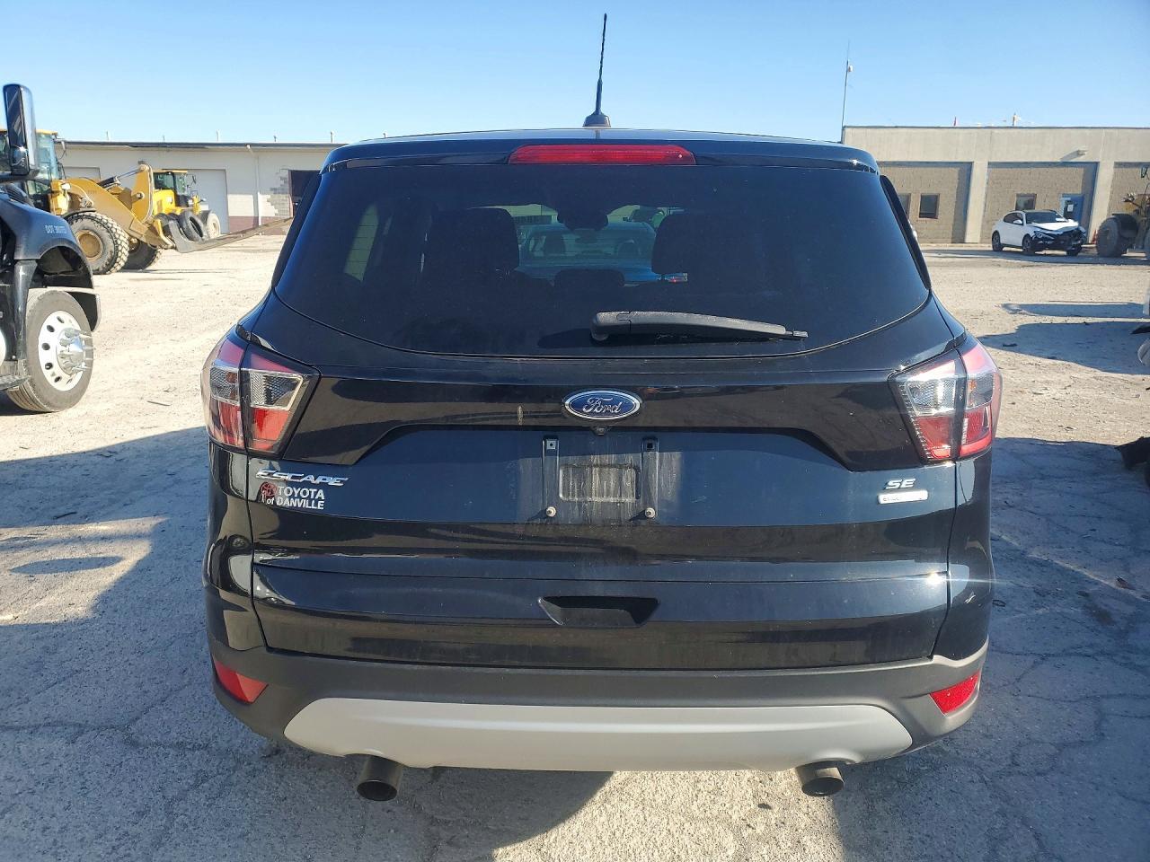 2017 Ford Escape Se - Фото 6