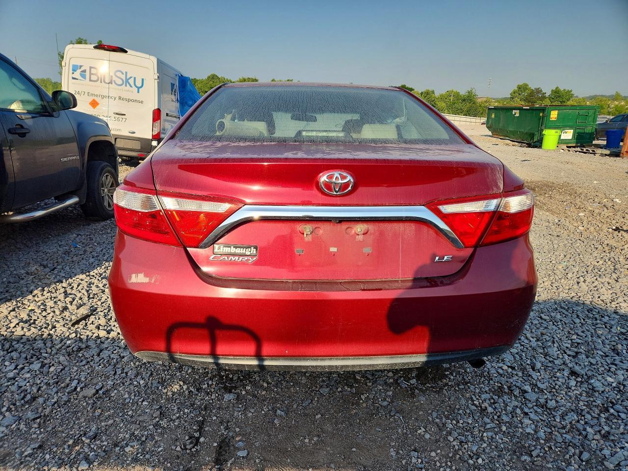 2016 Toyota Camry Le - Фото 6