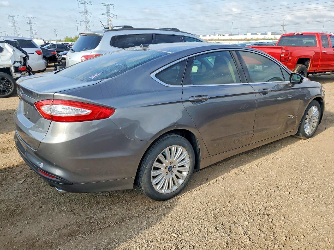 2013 Ford Fusion Se Phev - Image 3