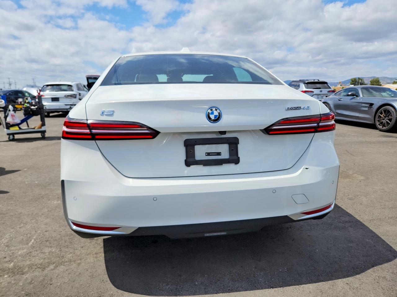 2024 BMW I5 Edrive 40 - Image 6
