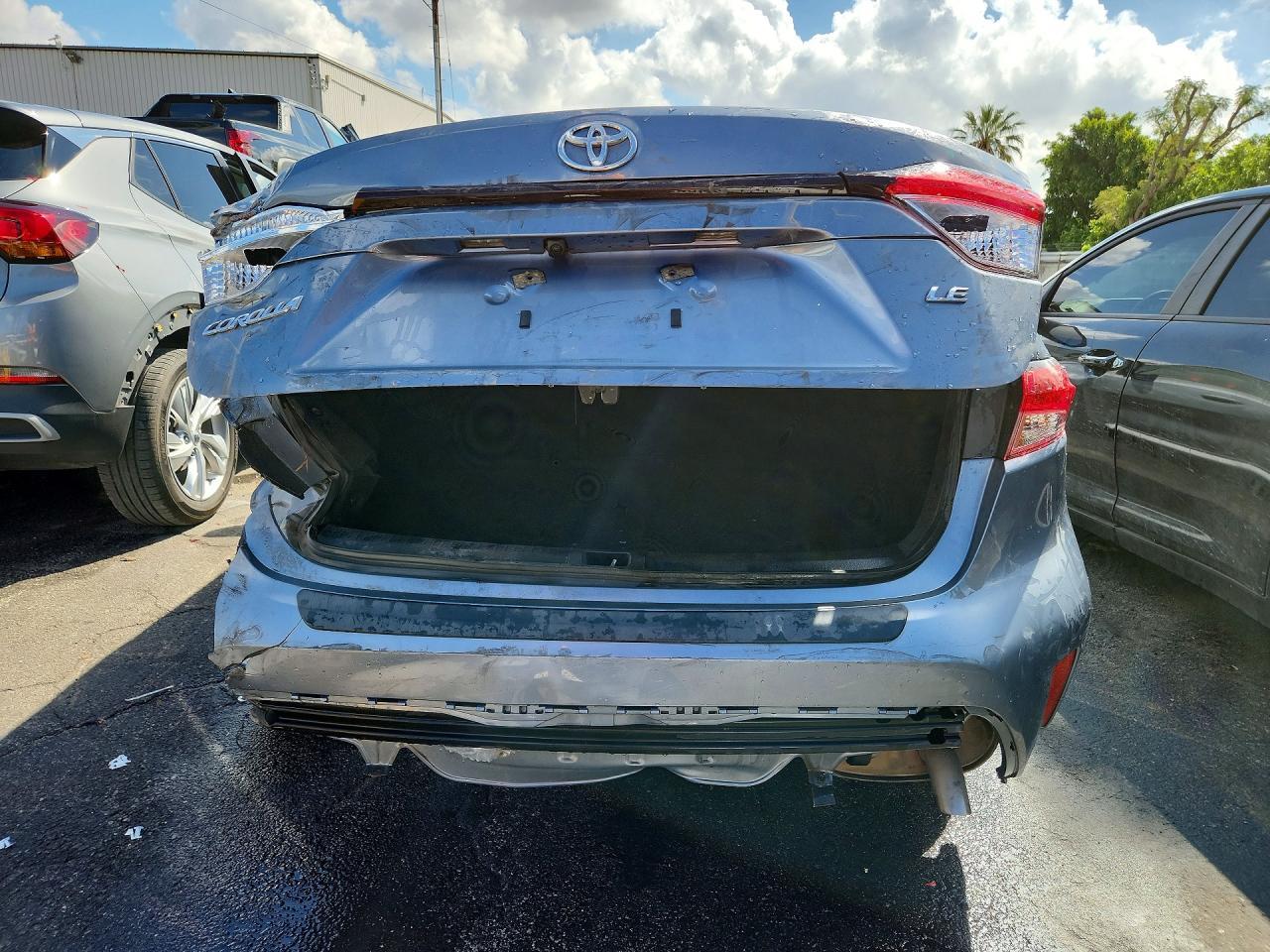 2020 Toyota Corolla Le - Фото 6
