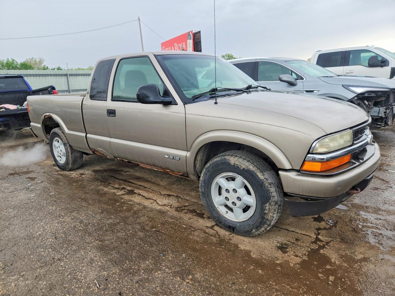 2003 Chevrolet S Truck S10 - Фото 4