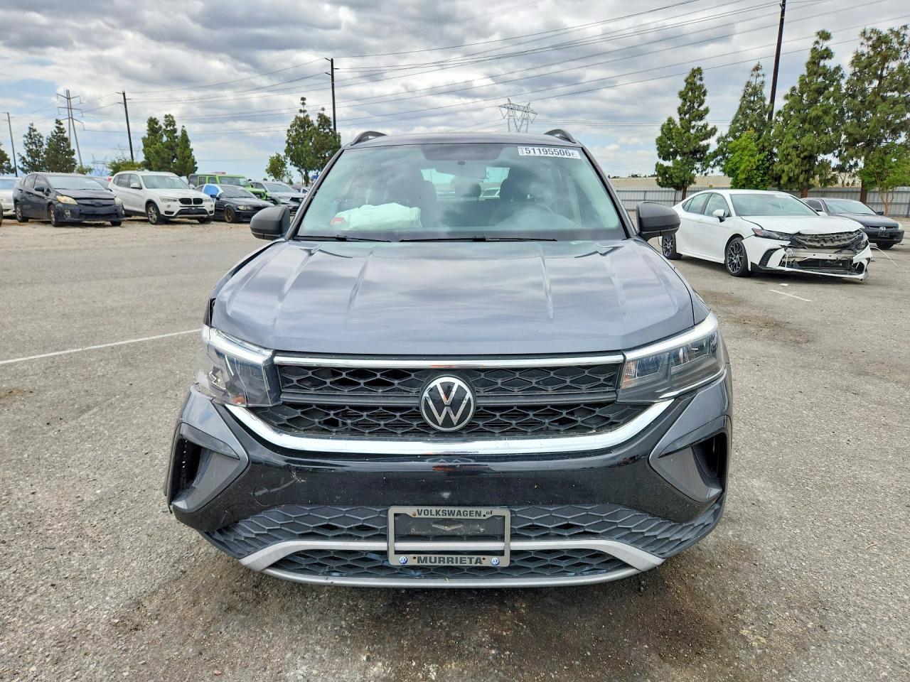 2022 Volkswagen Taos S - Фото 5