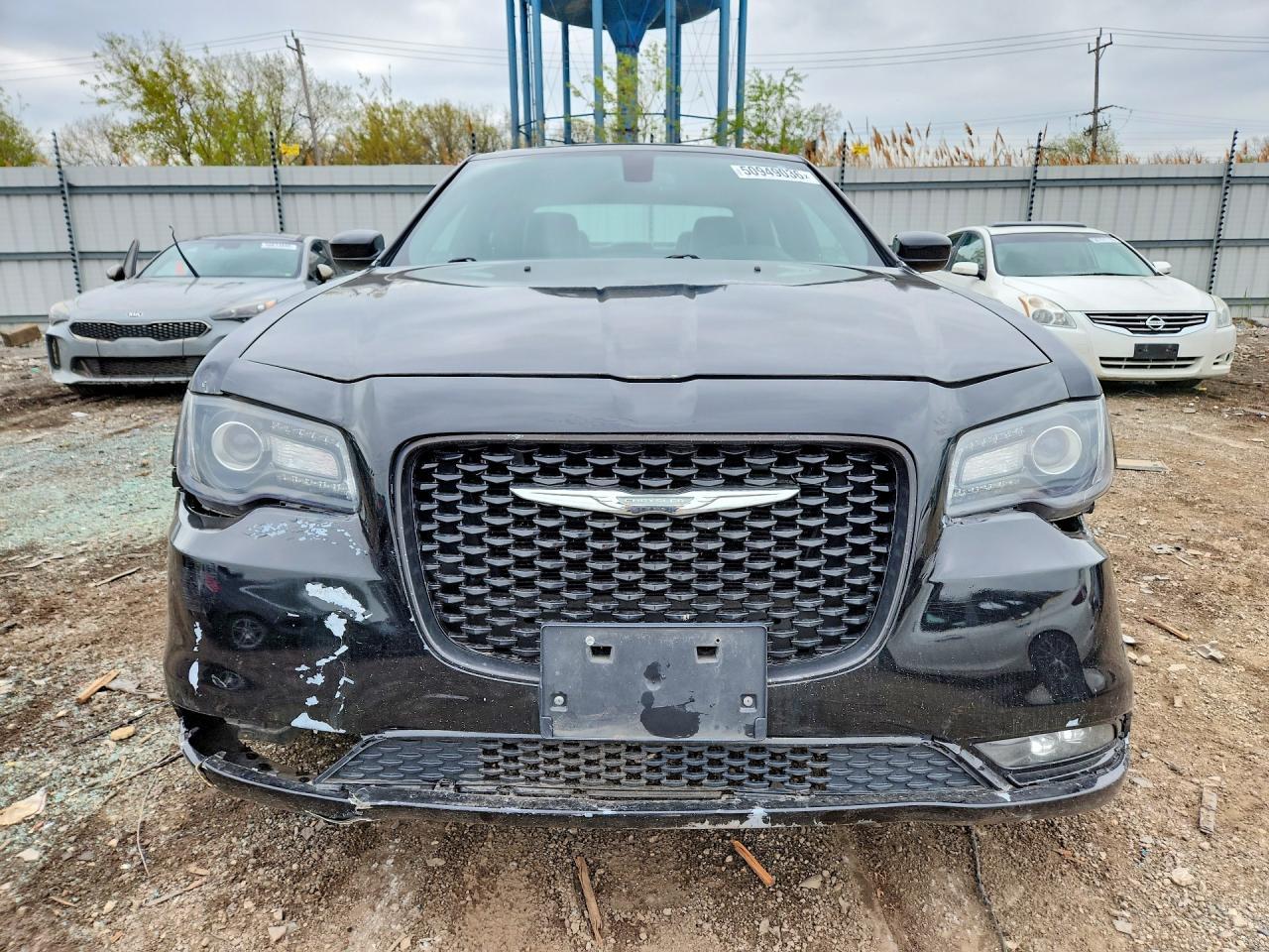 2016 Chrysler 300 S - Image 5
