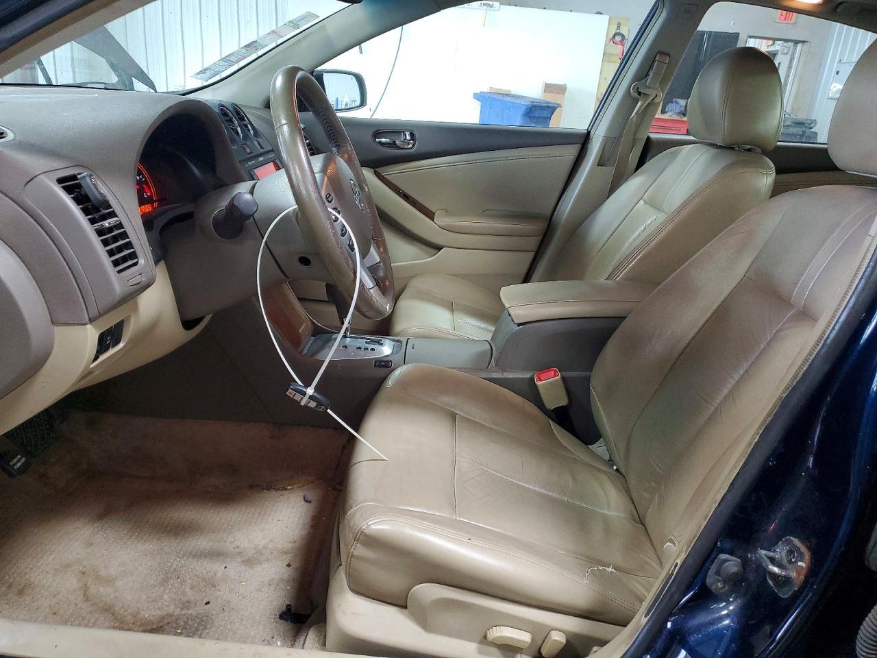 2008 Nissan Altima 3.5 Se - Image 7