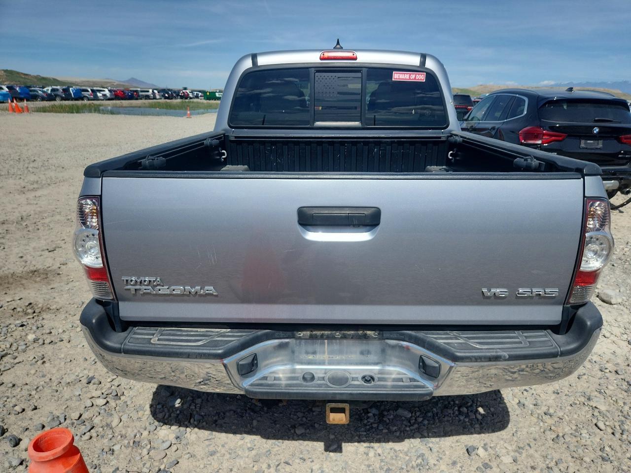 2015 Toyota Tacoma V6 - Фото 6