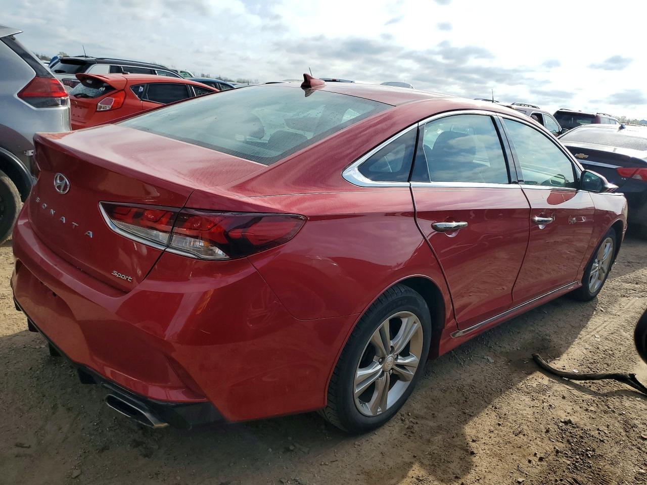 2019 Hyundai Sonata Sport - Image 3