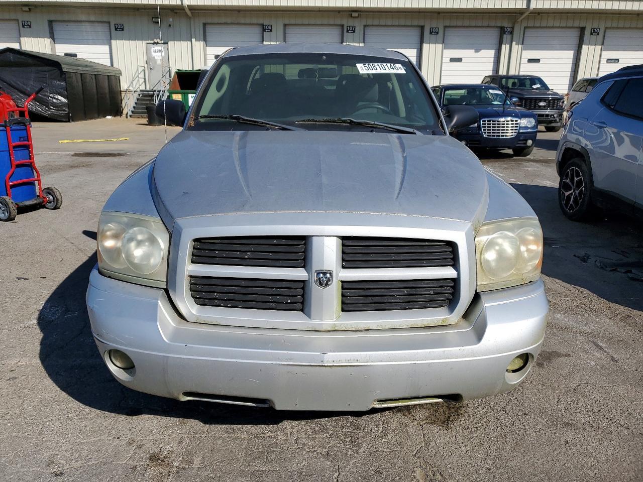 2006 Dodge Dakota Quad Slt - Image 5