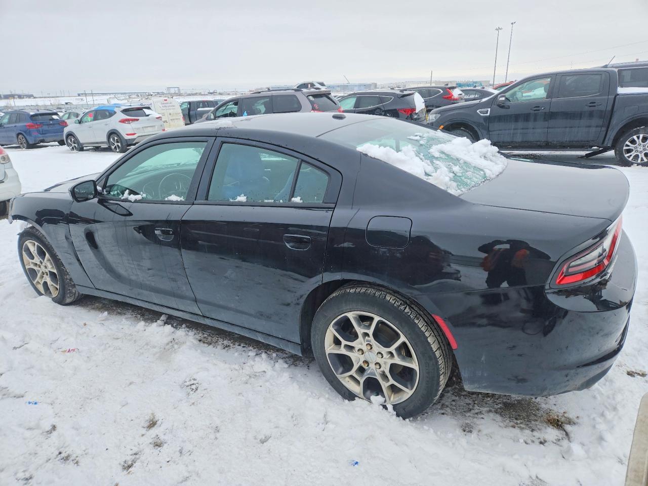 2015 Dodge Charger Sxt - Фото 2