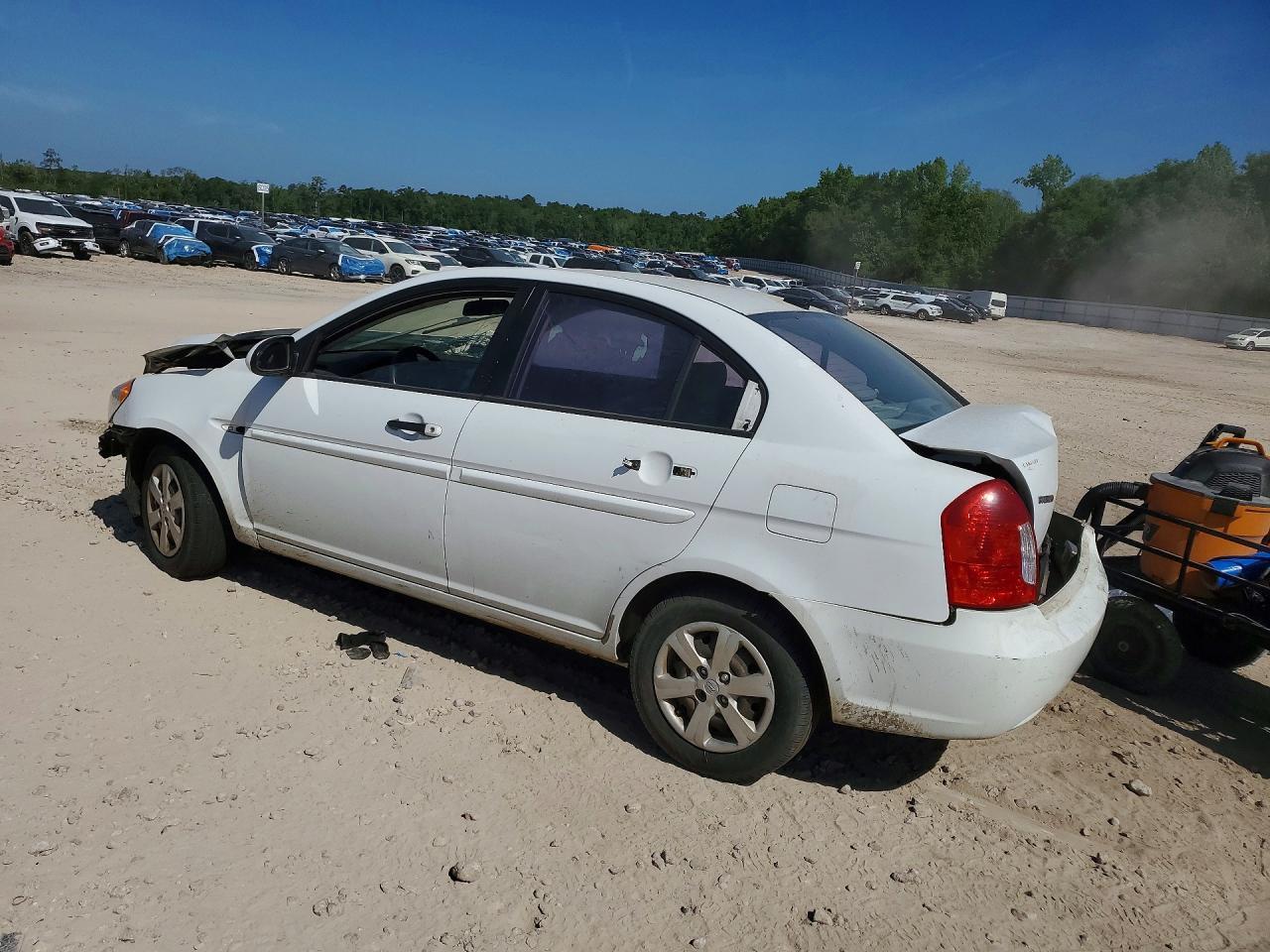 2009 Hyundai Accent Gls - Фото 2