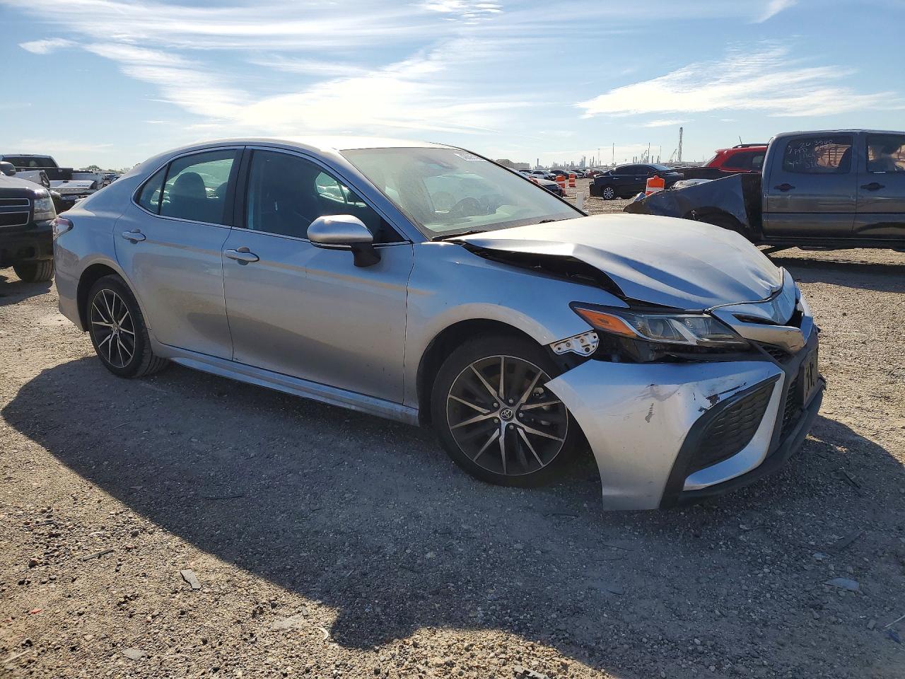 2023 Toyota Camry Se - Фото 4