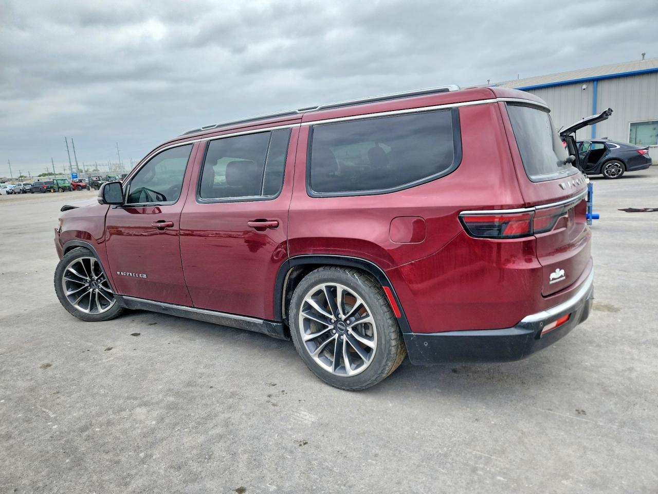 2022 Jeep Wagoneer Series Iii - Image 2