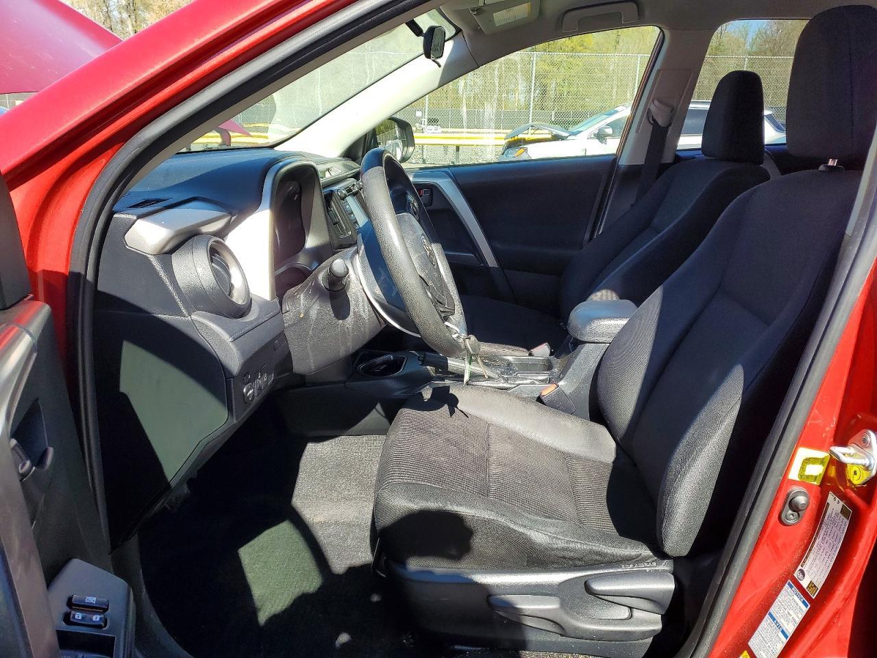 2017 Toyota Rav4 Le - Фото 7