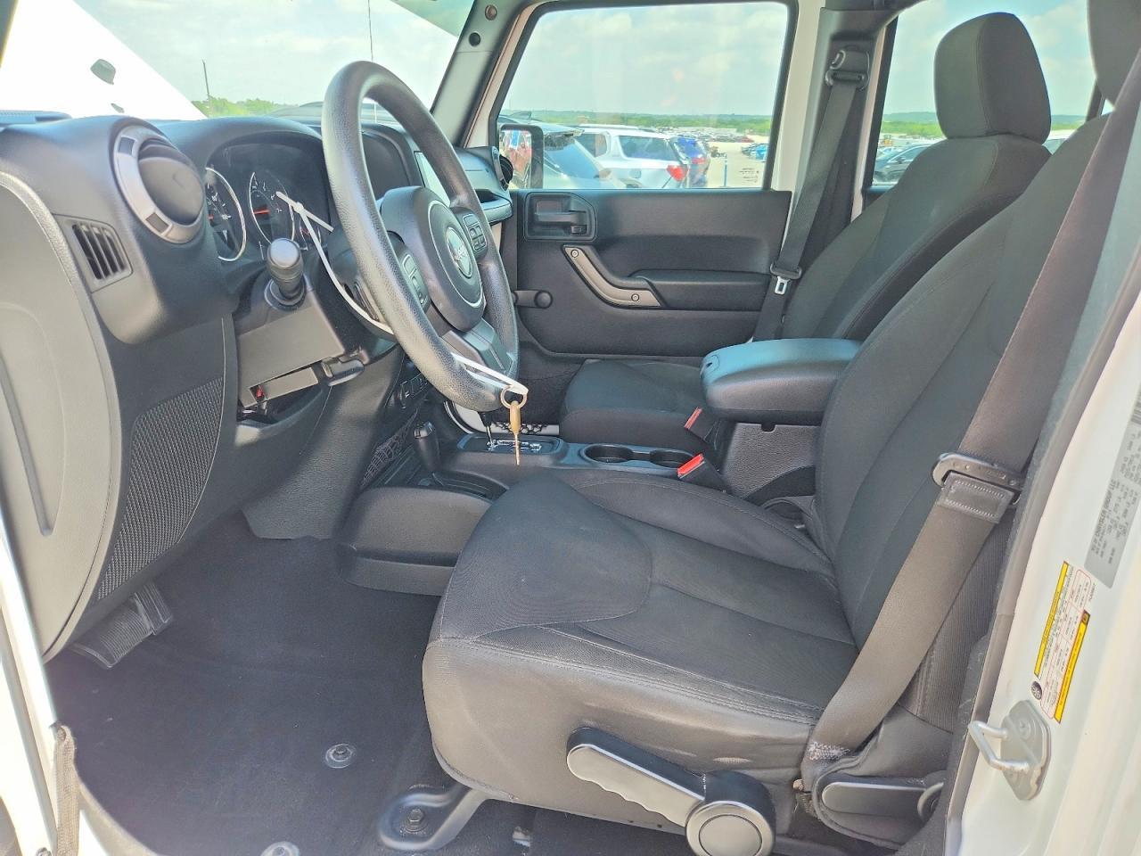 2015 Jeep Wrangler Unlimited Sport - Фото 7