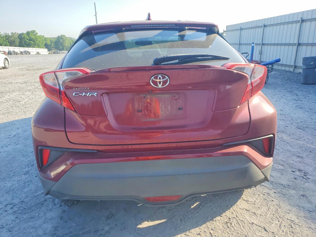 2018 Toyota C-Hr Xle/Prm - Фото 6