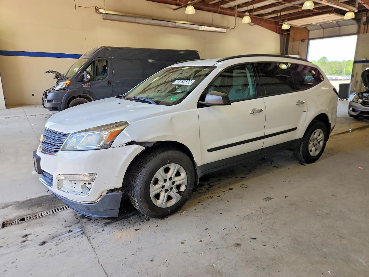 2017 Chevrolet Traverse Ls
