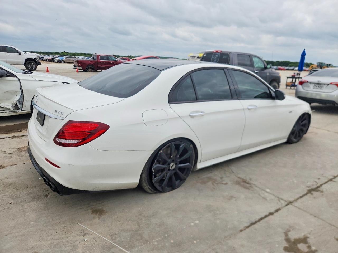 2020 Mercedes-Benz E Amg 53 4Matic - Image 3