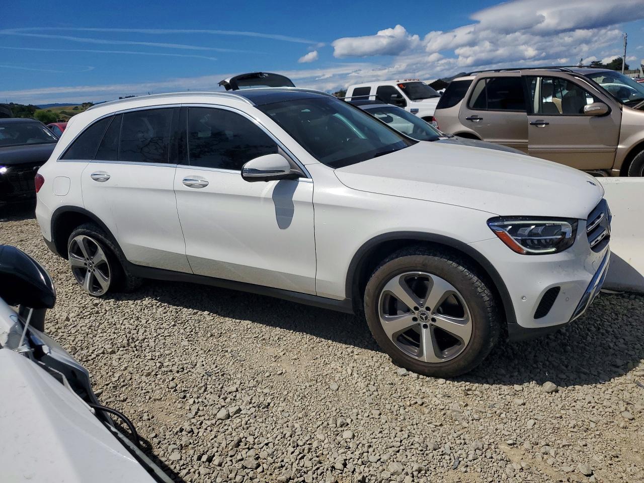 2022 Mercedes-Benz Glc 300 - Фото 4