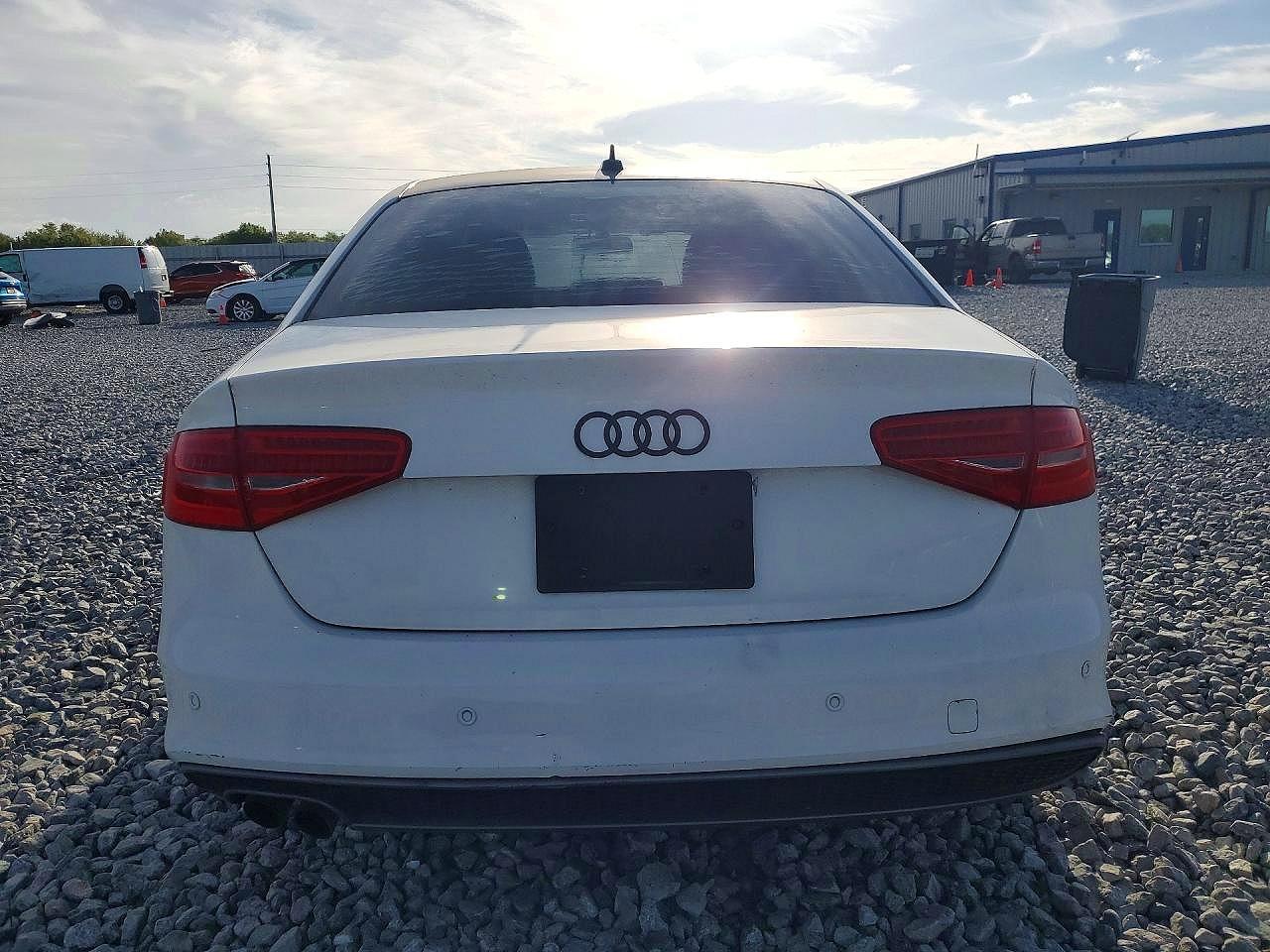 2014 Audi A4 Premium - Фото 6