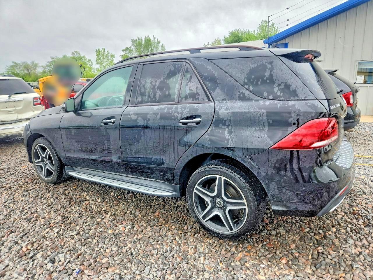 2017 Mercedes-Benz Gle 350 4Matic - Фото 2